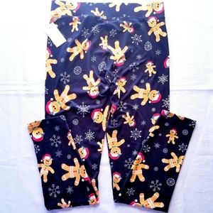 🎅⛄❄Super cute Christmas leggings for sale!